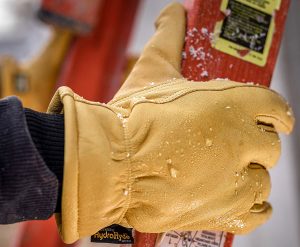 Wells Lamont Men's HydraHyde Leather Winter Work Gloves