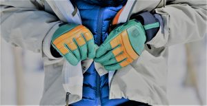 Factors to Consider When Choosing Winter Gloves