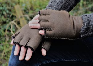 2. Fingerless Gloves How To Choose Gloves For Winter