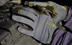 2. G & F Product Utility gloves